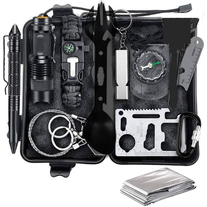 First Aid Kit for Outdoor Survival, Emergency Kits.