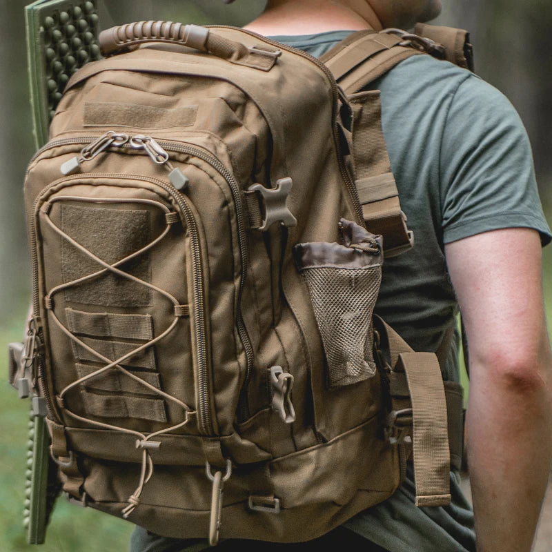 65L Outdoor Backpack Outdoor Large Capacity.