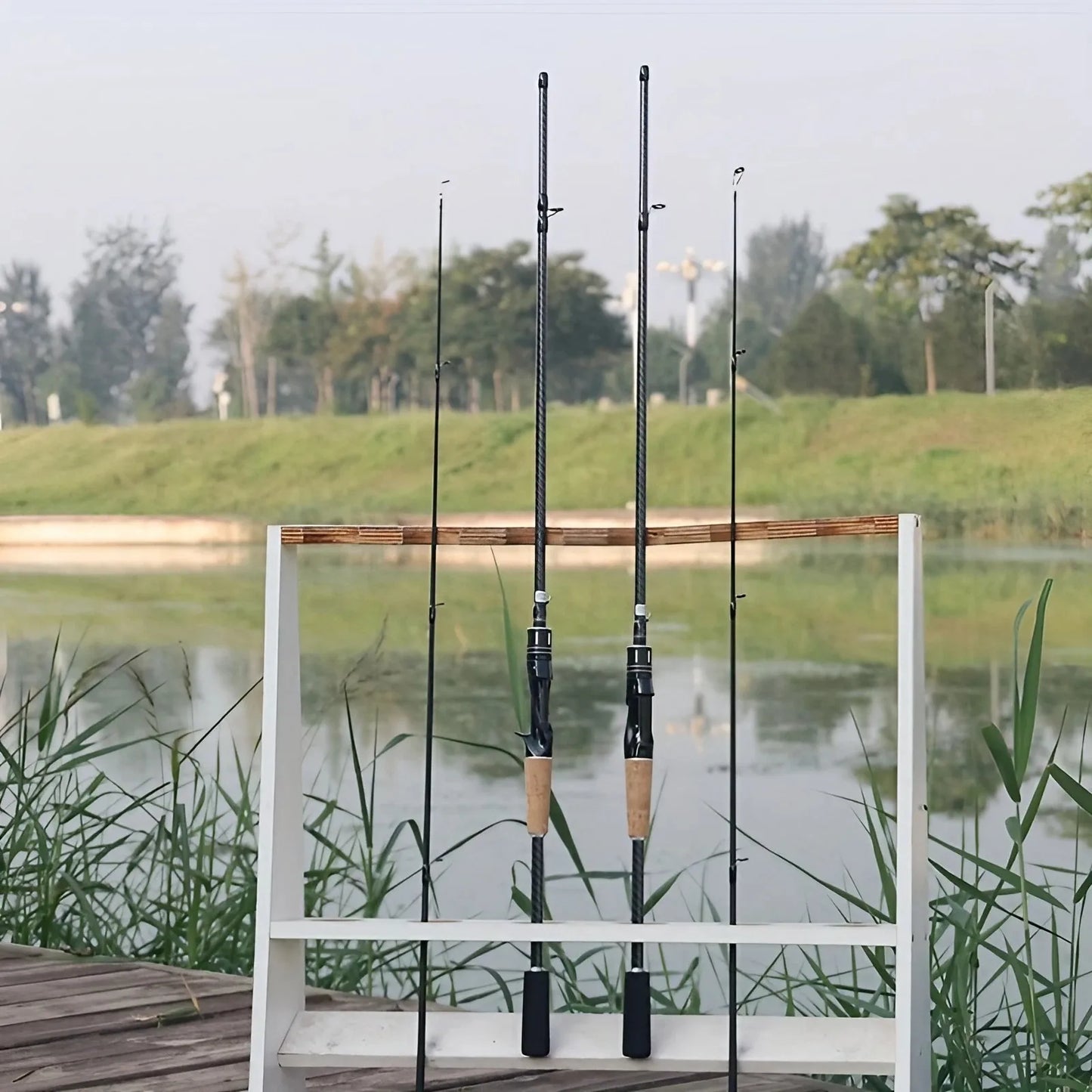[2-Section Carbon Fiber Rod] Ultra-Lightweight 2-Section Carbon Fiber Fly Fishing Rod.