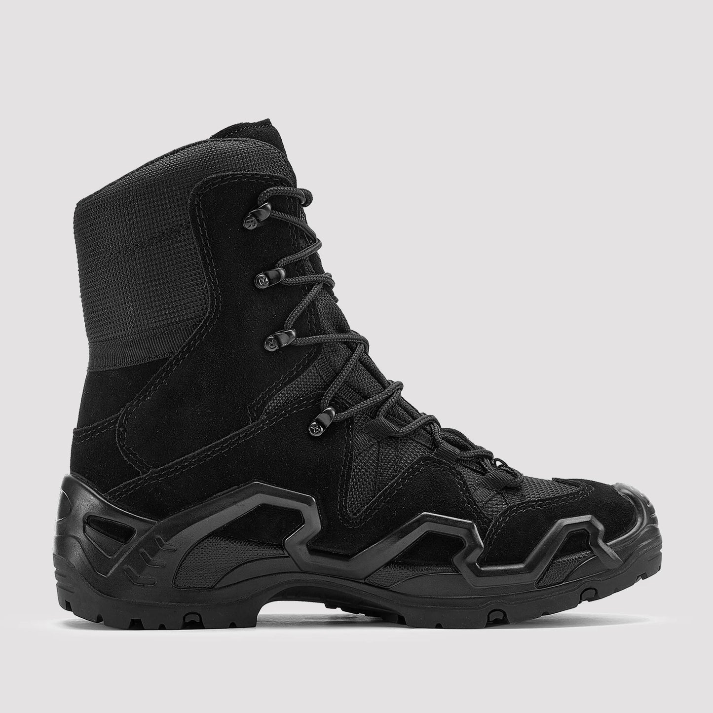 Hiking shoes Men waterproof hunting Boots .