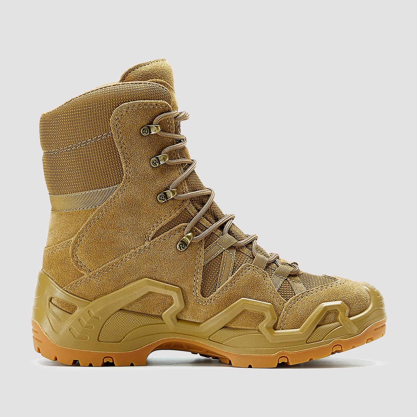Hiking shoes Men waterproof hunting Boots .