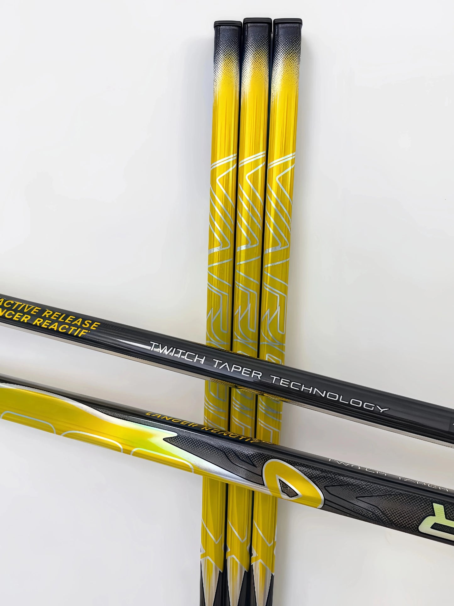 [2-Pack] Fly 3[yellow] Ice Hockey Sticks【No warranty】Ultra-Light Carbon Fiber Ice Hockey Sticks P92 P28.